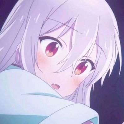 女网红上厕所被偷拍